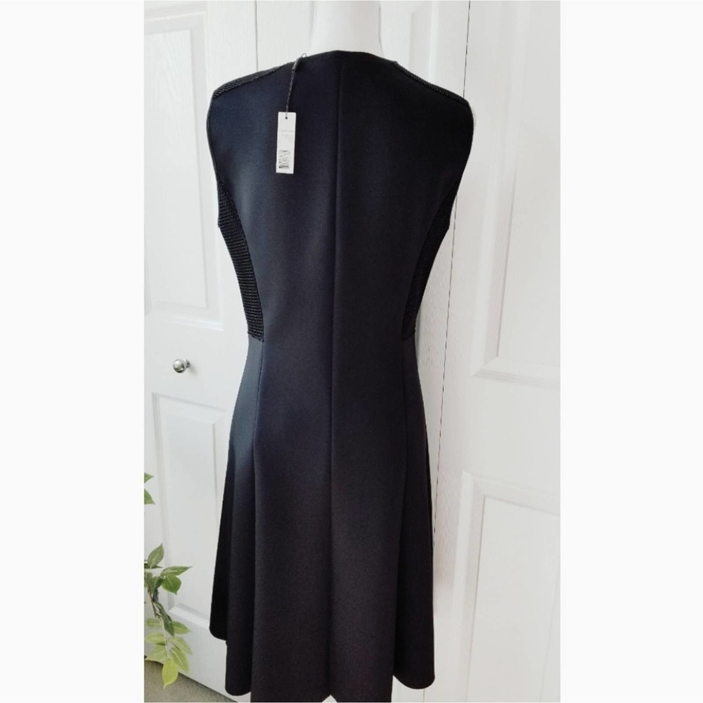 NEW! T TAHARI Tristen Black Sleeveless Fit And Flare Zip-Up Dress 8. - Picture 4 of 8